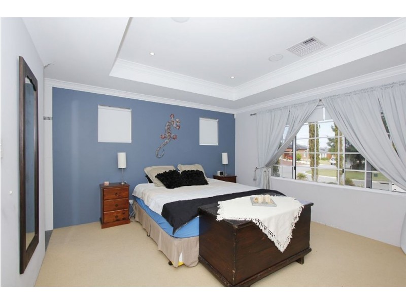 11 Acapulco Way, Quinns Rocks WA 6030