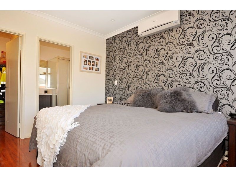 30 Otunic Way, Madeley WA 6065