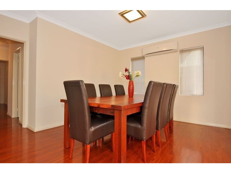 30 Otunic Way, Madeley WA 6065