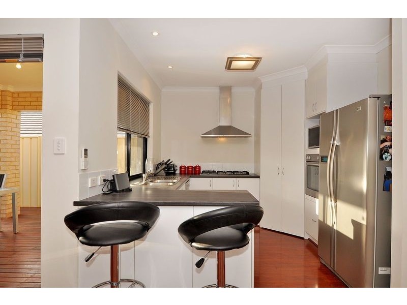 30 Otunic Way, Madeley WA 6065