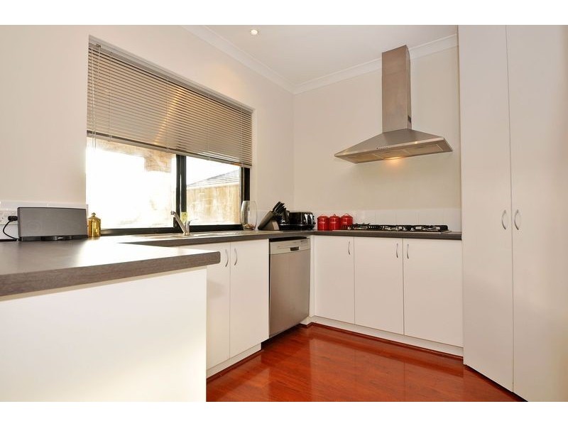 30 Otunic Way, Madeley WA 6065