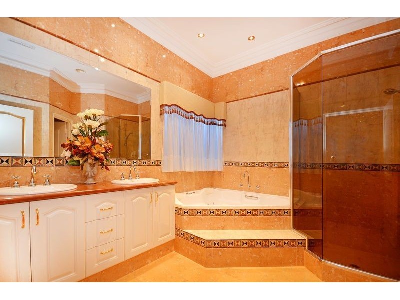 20 Graceland Avenue, Landsdale WA 6065