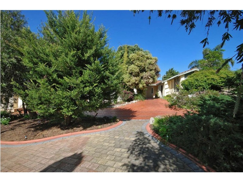 11/3 Birdland Court, Edgewater WA 6027