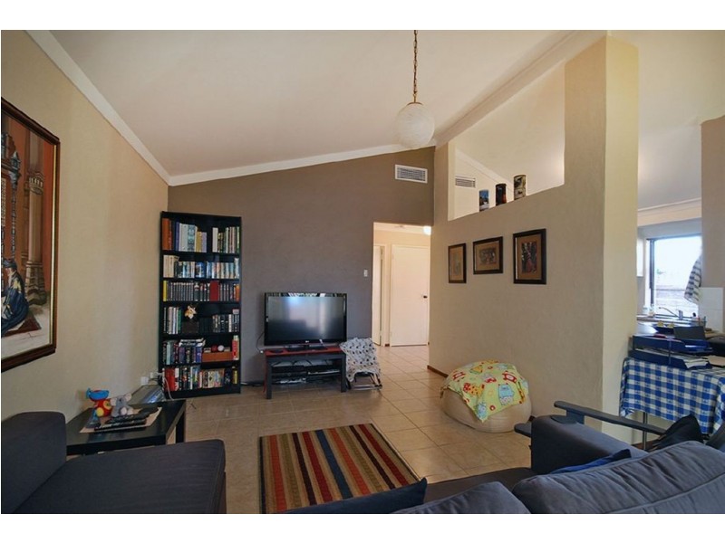 11/3 Birdland Court, Edgewater WA 6027