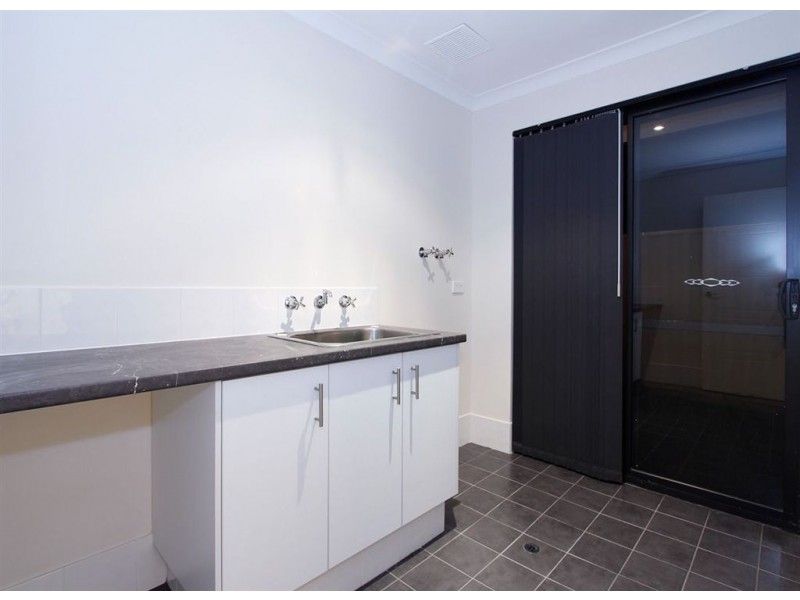 116 Ashley Road, Tapping WA 6065