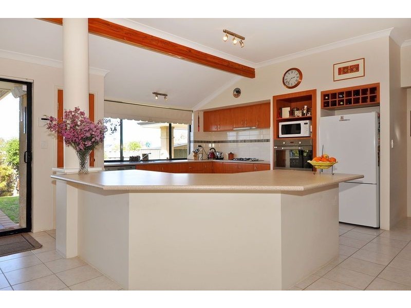 2 Garda Grove, Joondalup WA 6027