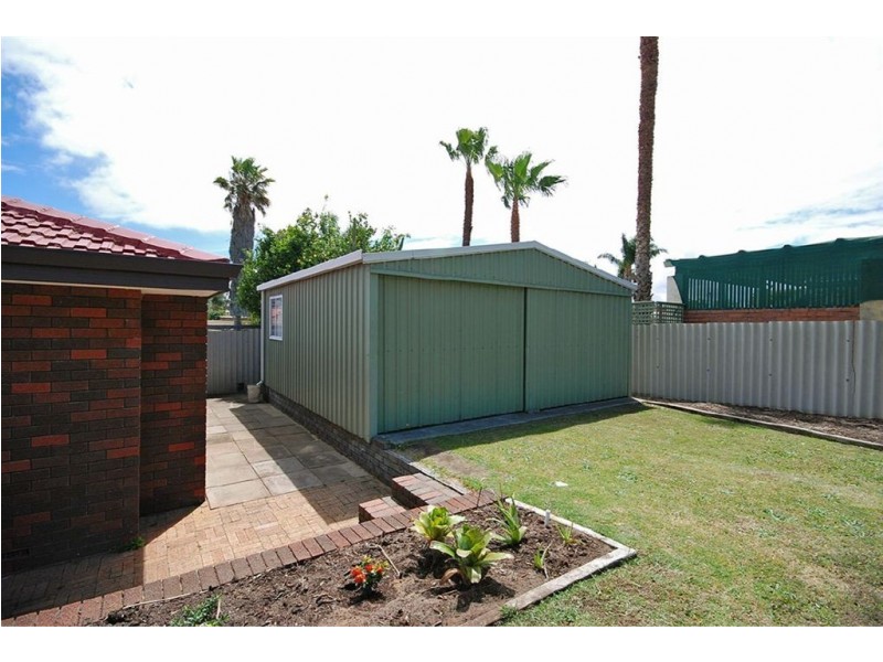 1 Ocean View Road, Edgewater WA 6027