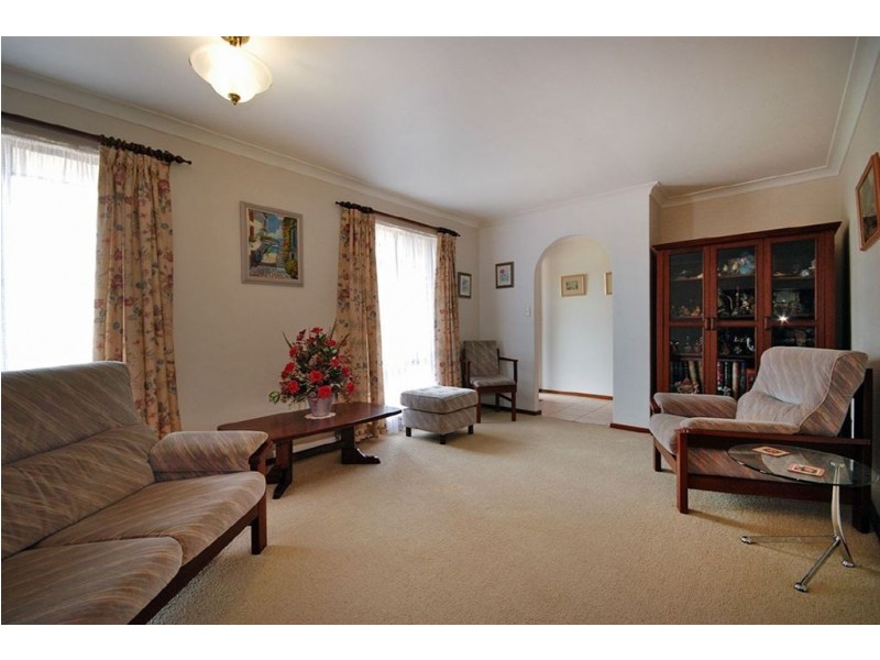 1 Ocean View Road, Edgewater WA 6027