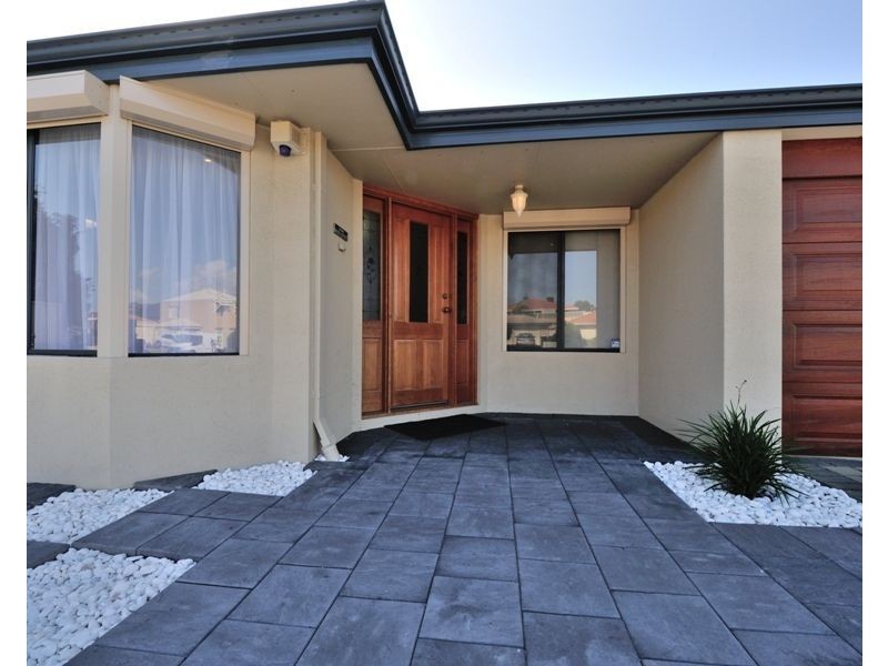 15 Currambine Boulevard, Currambine WA 6028