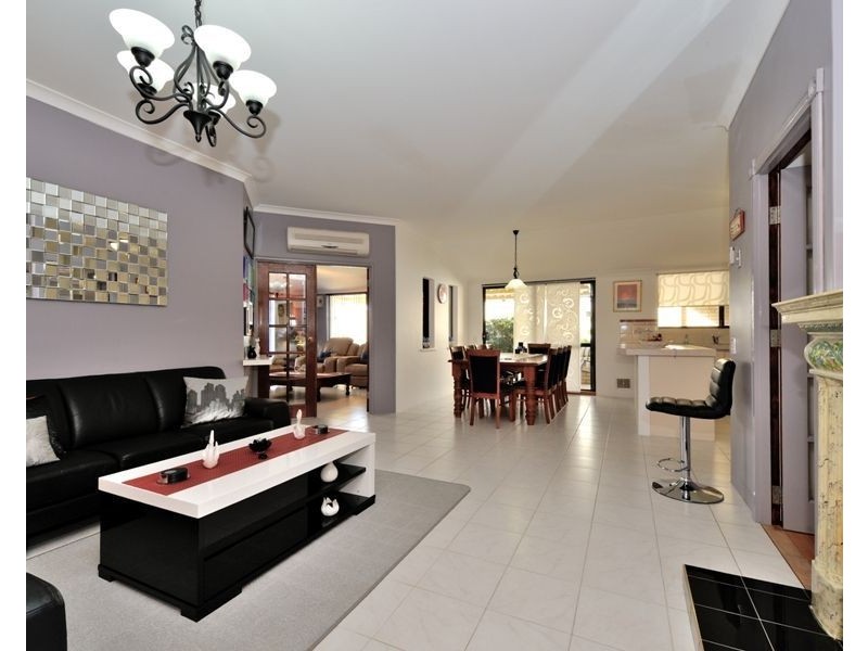 15 Currambine Boulevard, Currambine WA 6028