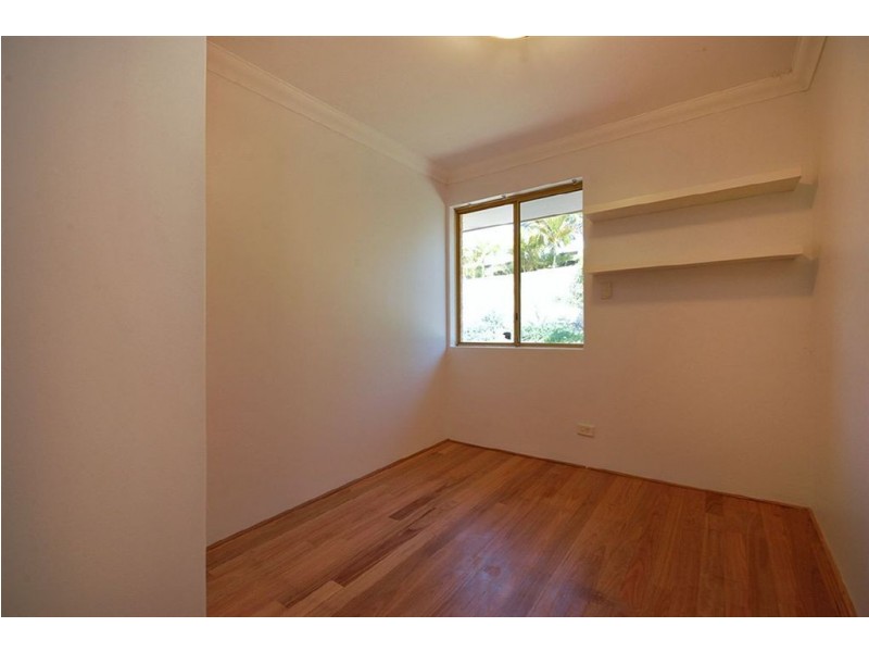 2 Como Place, Joondalup WA 6027