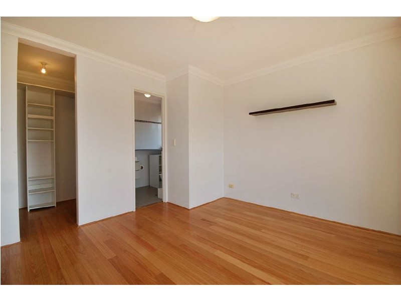 2 Como Place, Joondalup WA 6027