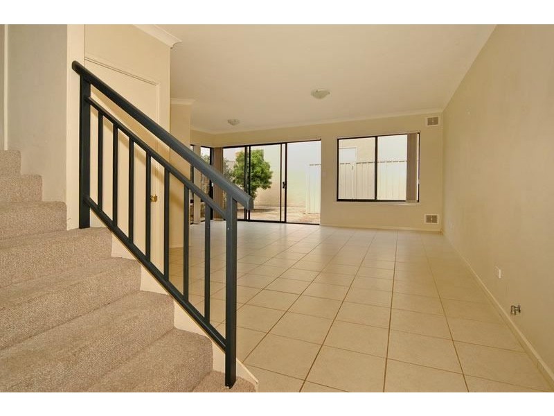 55 Regents Park Road, Joondalup WA 6027