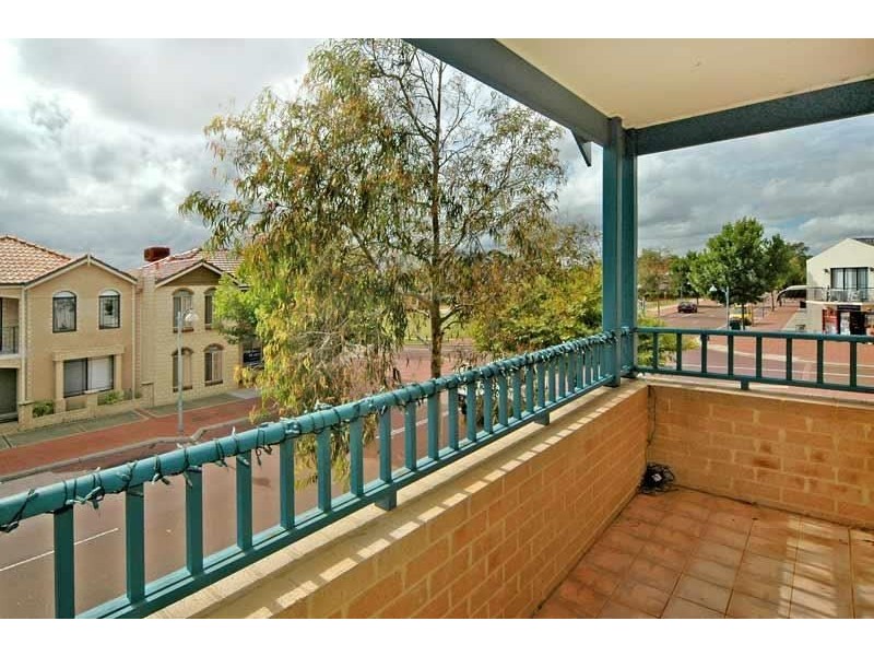 55 Regents Park Road, Joondalup WA 6027