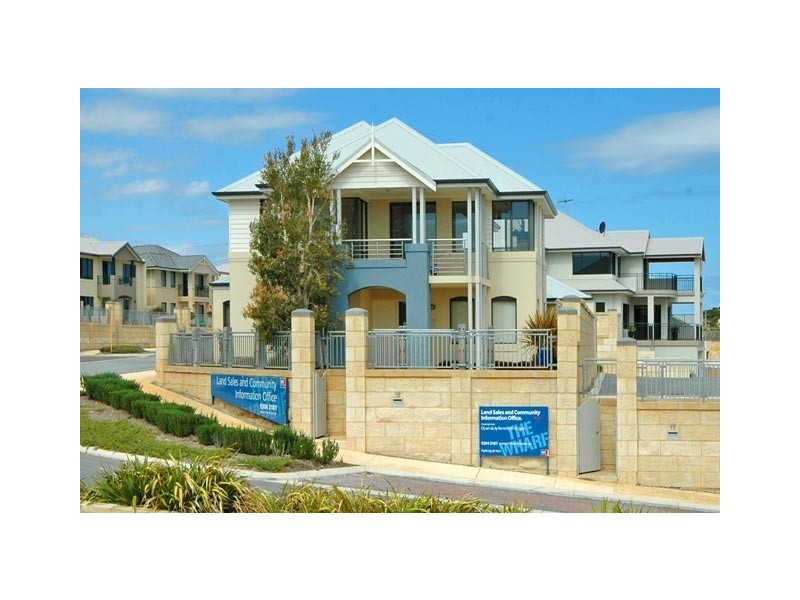15 Swansea Promenade, Mindarie WA 6030