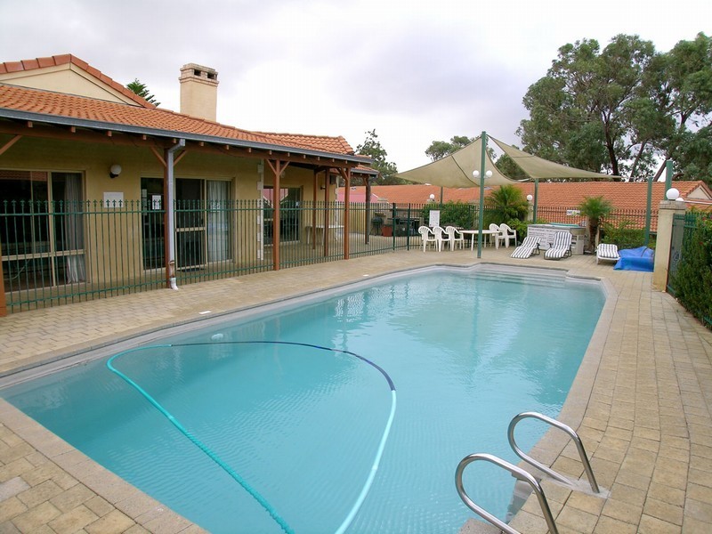 16/56 St Andrews Drive, Yanchep WA 6035