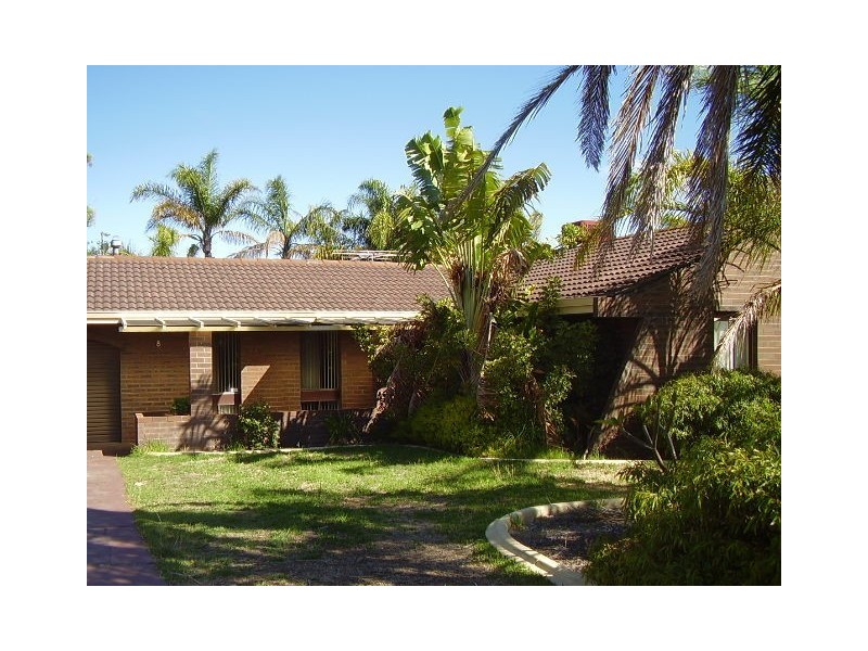 8 Blake Court, Padbury WA 6025