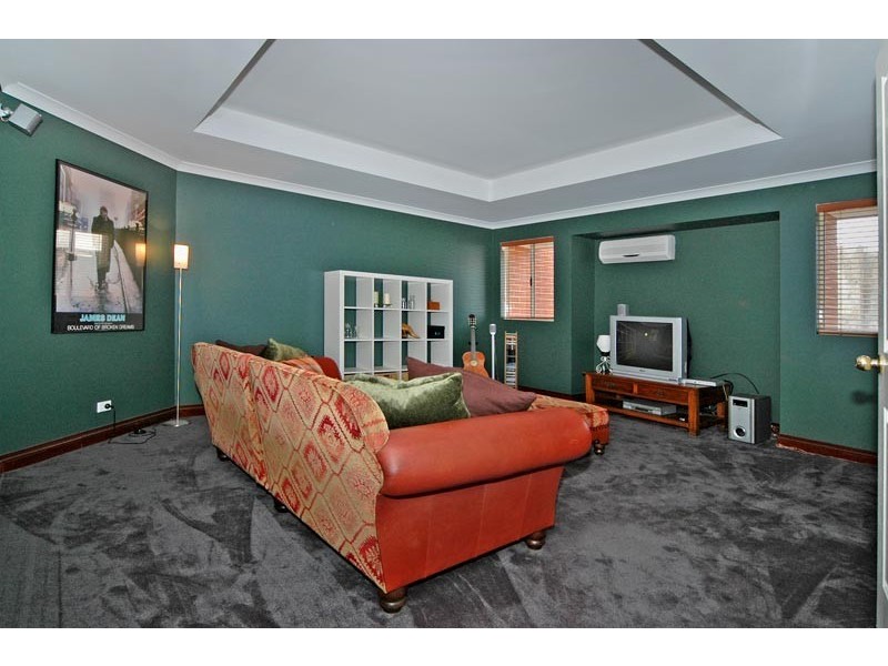 1 Setoma Court, Joondalup WA 6027