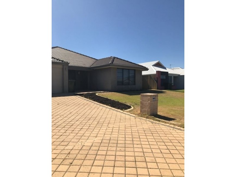 10 Hillsborough Parkway, Ridgewood WA 6030