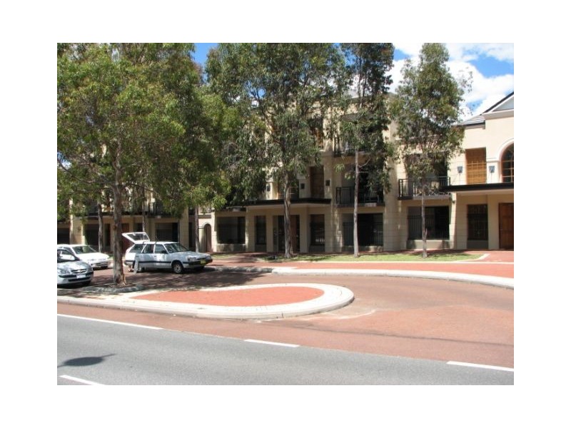 15B/7-17 Shenton Avenue, Joondalup WA 6027