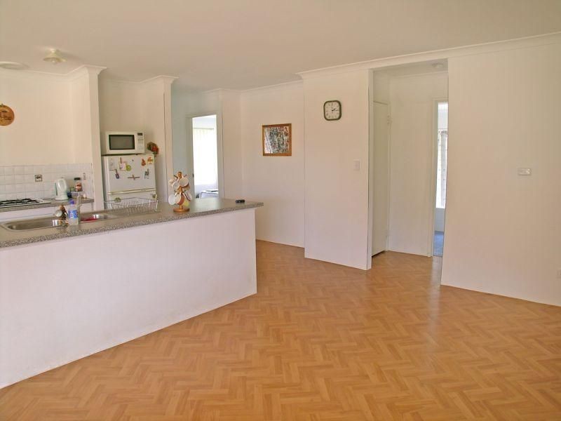 15 Eversden Crescent, Butler  WA, Butler WA 6036