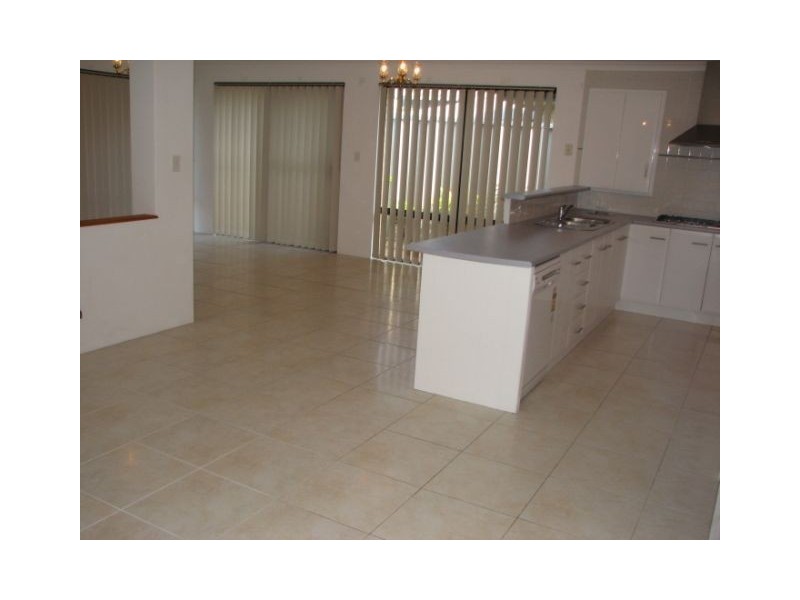 10 Wyola Lane, Wanneroo WA 6065
