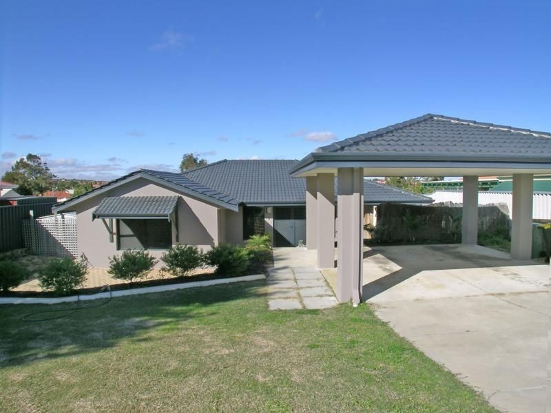 9 STENTON GARDENS, Kinross WA 6028