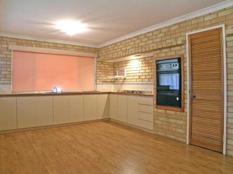 9 STENTON GARDENS, Kinross WA 6028