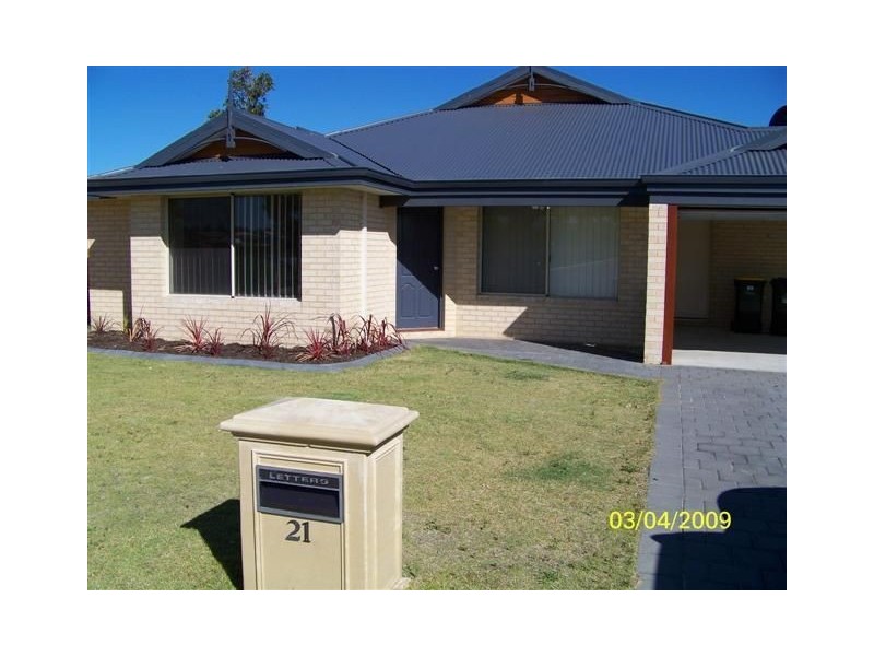 21 Merrivale Circle, Tapping WA 6065