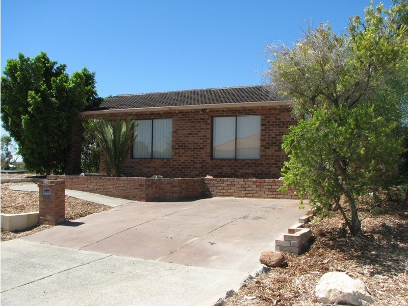 24 Voyage Road, Heathridge WA 6027