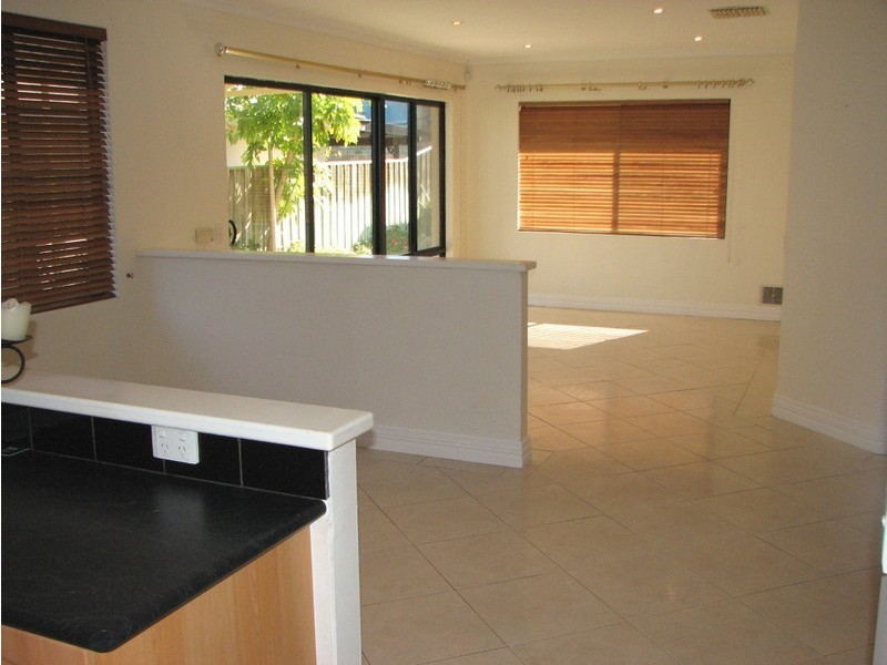29 La Grange Loop, Currambine WA 6028