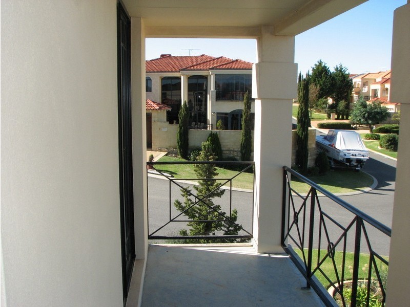 29 La Grange Loop, Currambine WA 6028