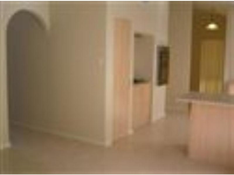 215 Dampier Avenue, Kallaroo WA 6025