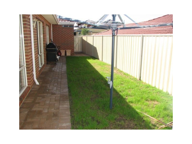 42 Keanefield Drive, Carramar WA 6031