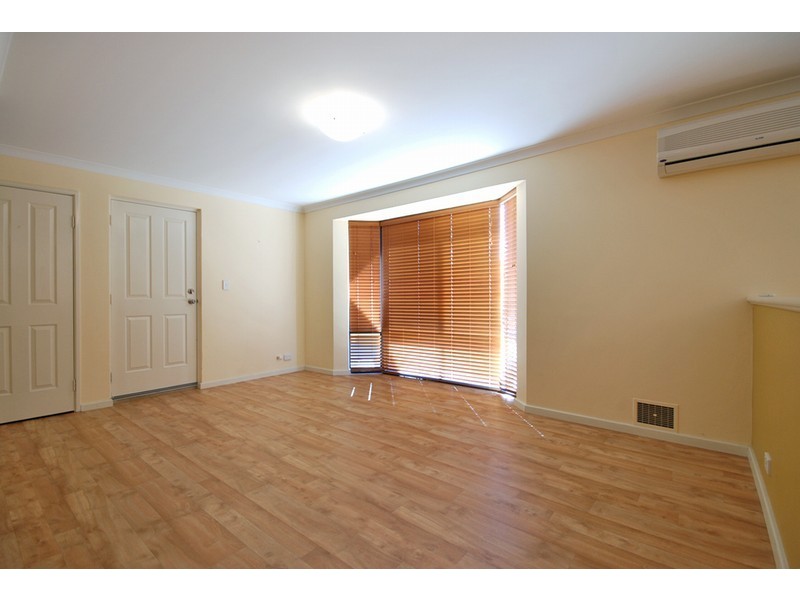 25 Tamarama Crescent, Clarkson WA 6030