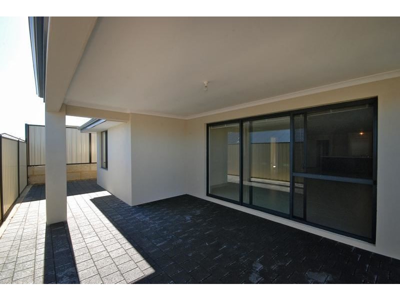 22 Palladio Pass, Clarkson WA 6030