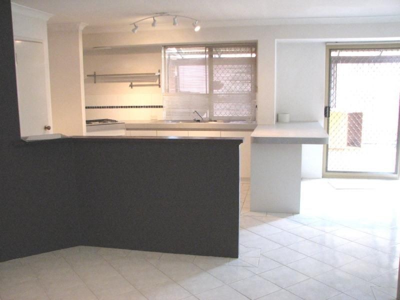 35 Greyhounds Drive  Merriwa  WA, Merriwa WA 6030