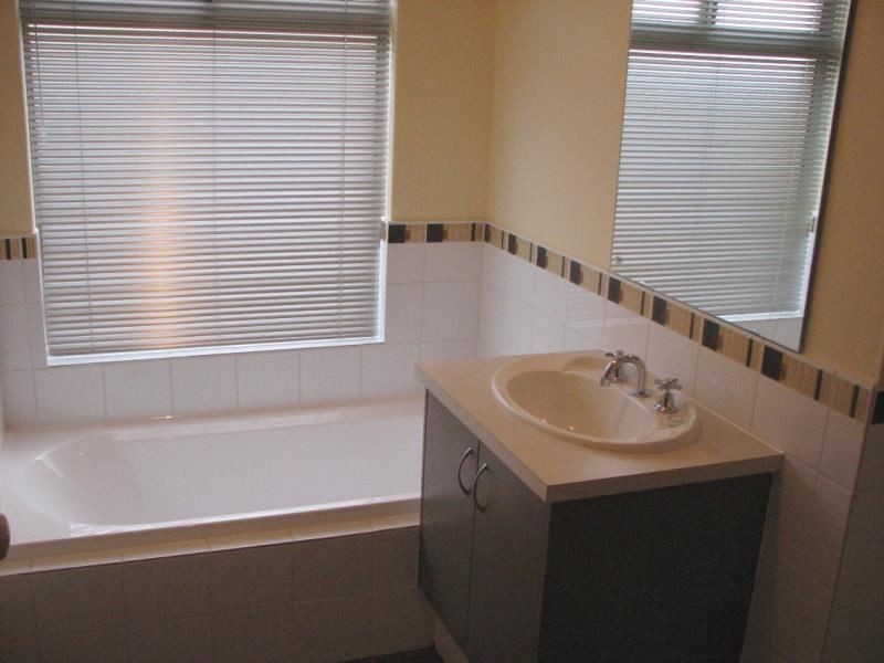 44 Vanderlin Crescent, Ridgewood WA 6030