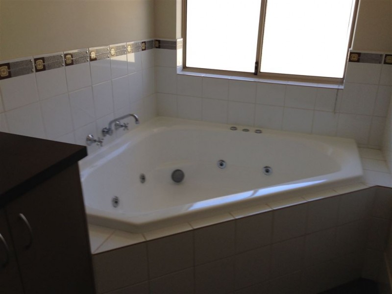 44 Vanderlin Crescent, Ridgewood WA 6030