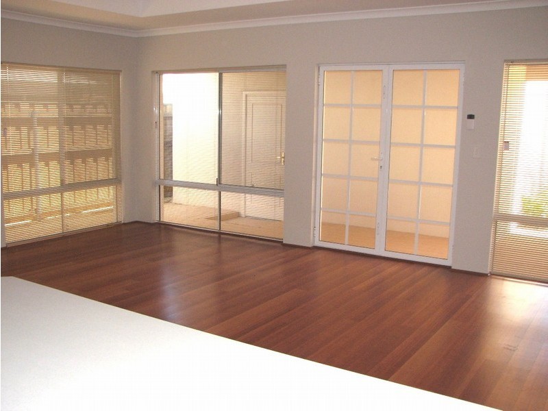 47 Lindsay Beach Blvd, Yanchep WA 6035