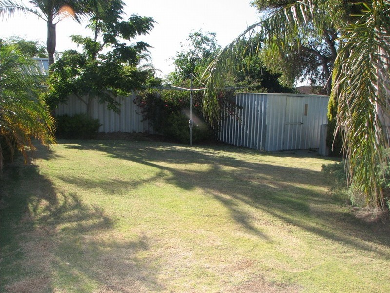 54 Cadoux Loop, Hocking WA 6065