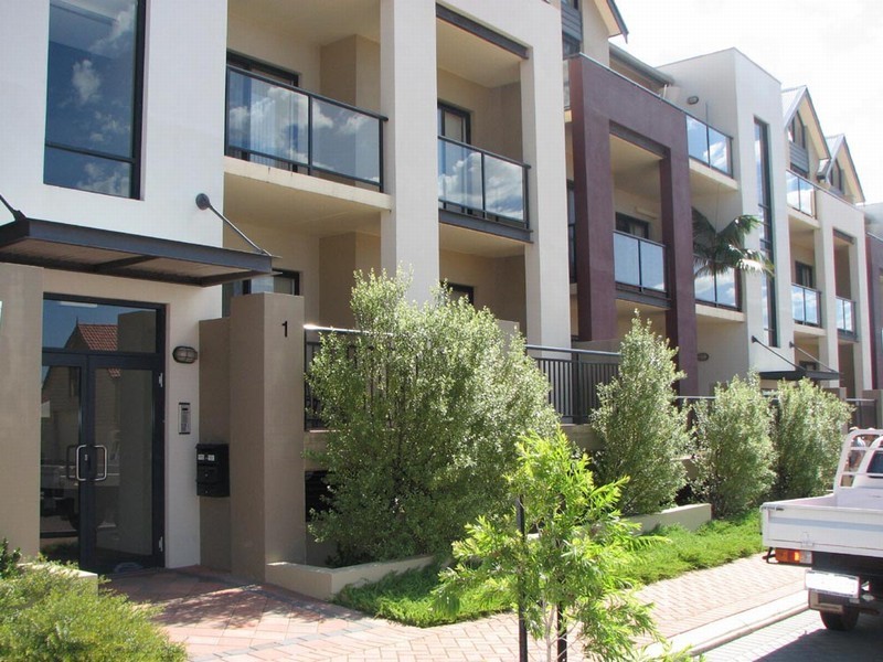 22/1 Shoveler Terrace, Joondalup WA 6027