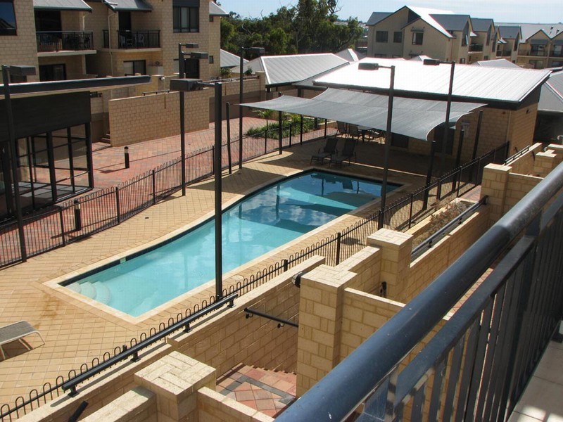 22/1 Shoveler Terrace, Joondalup WA 6027