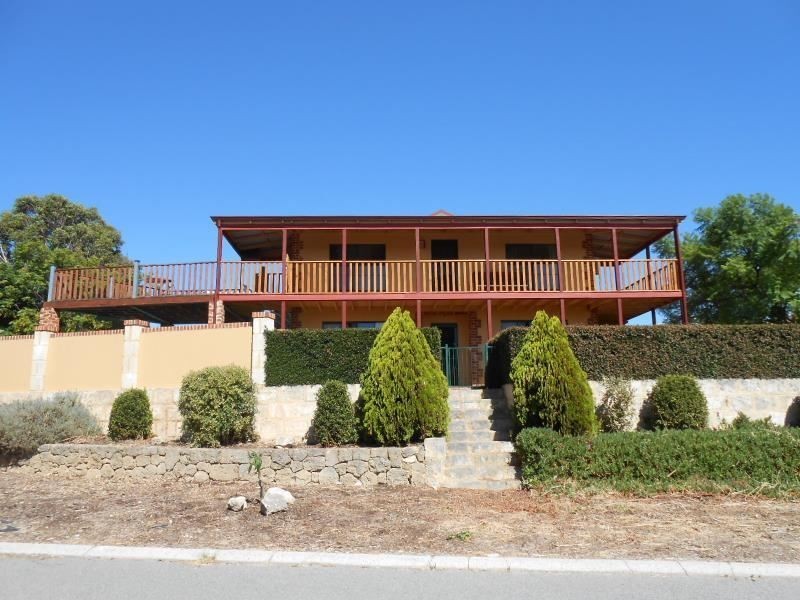 16 Jolstra Crescent, Joondalup WA 6027