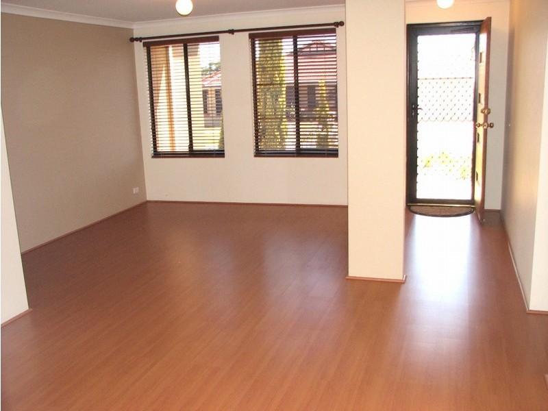 18 Kirkimbie Street, Carramar WA 6031