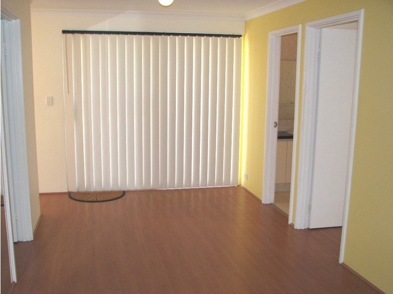 18 Kirkimbie Street, Carramar WA 6031