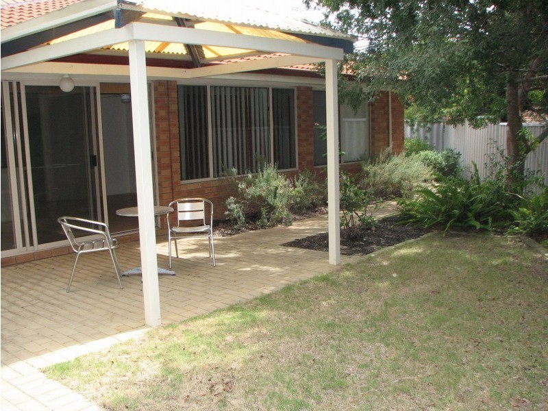 10 Dauphine Place, Joondalup WA 6027