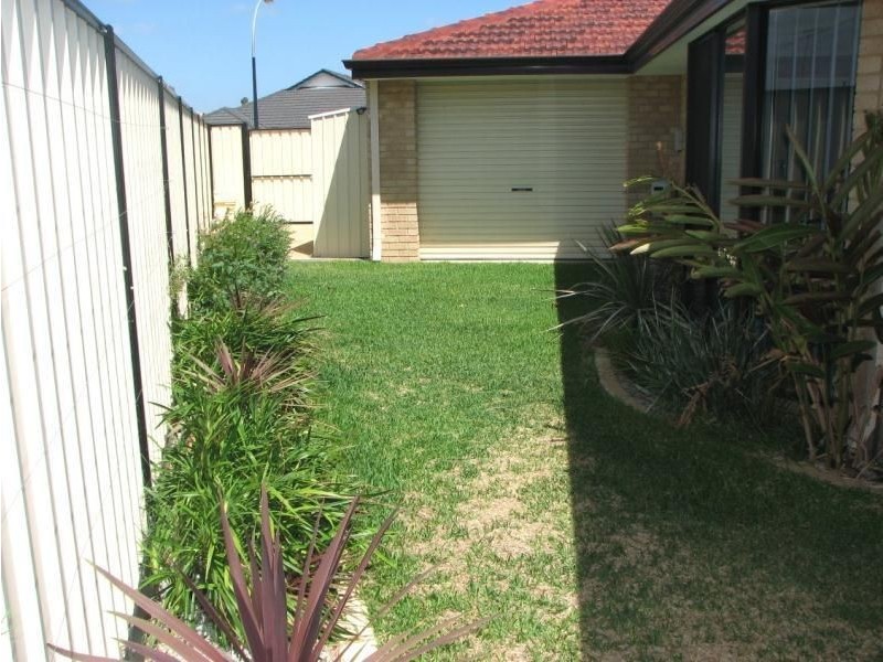 4 Carpenter Chase, Wanneroo WA 6065