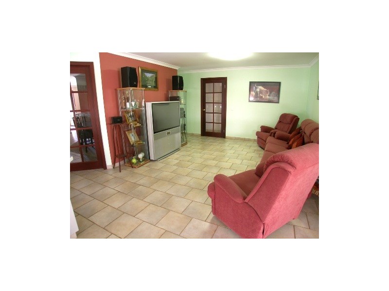 10 Providence Drive, Currambine WA 6028