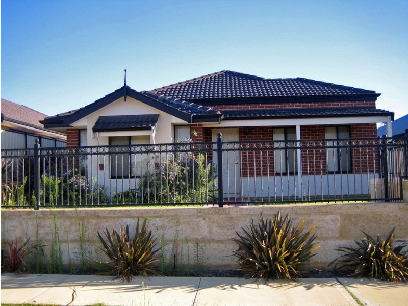 10 Somerly Drive, Clarkson WA 6030